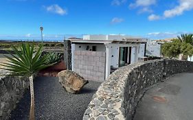 Sun, Relax & Lava, Free Wifi 600Mb, Bbq